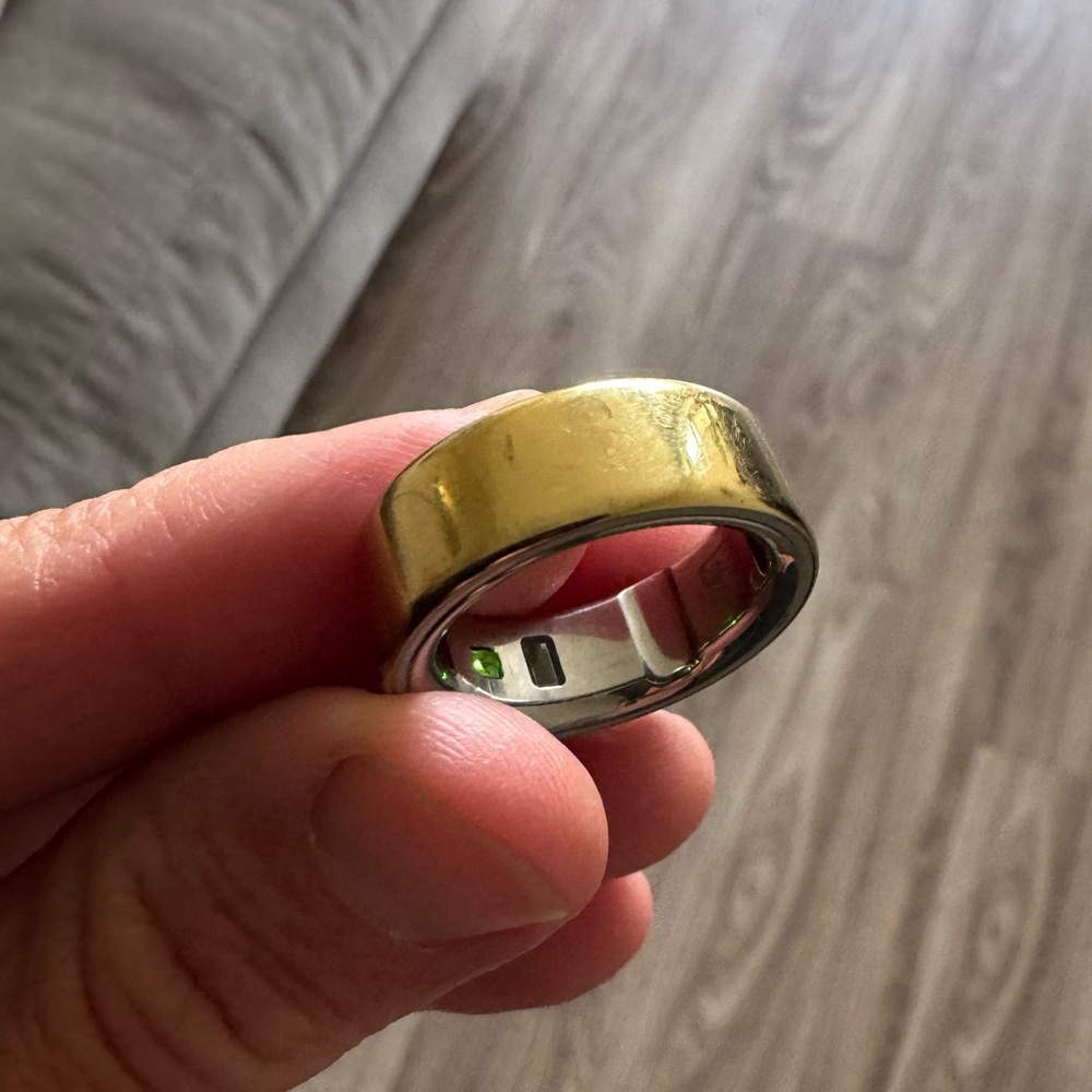 SOLD Oura Ring - Gen 4, Gold Sz 8